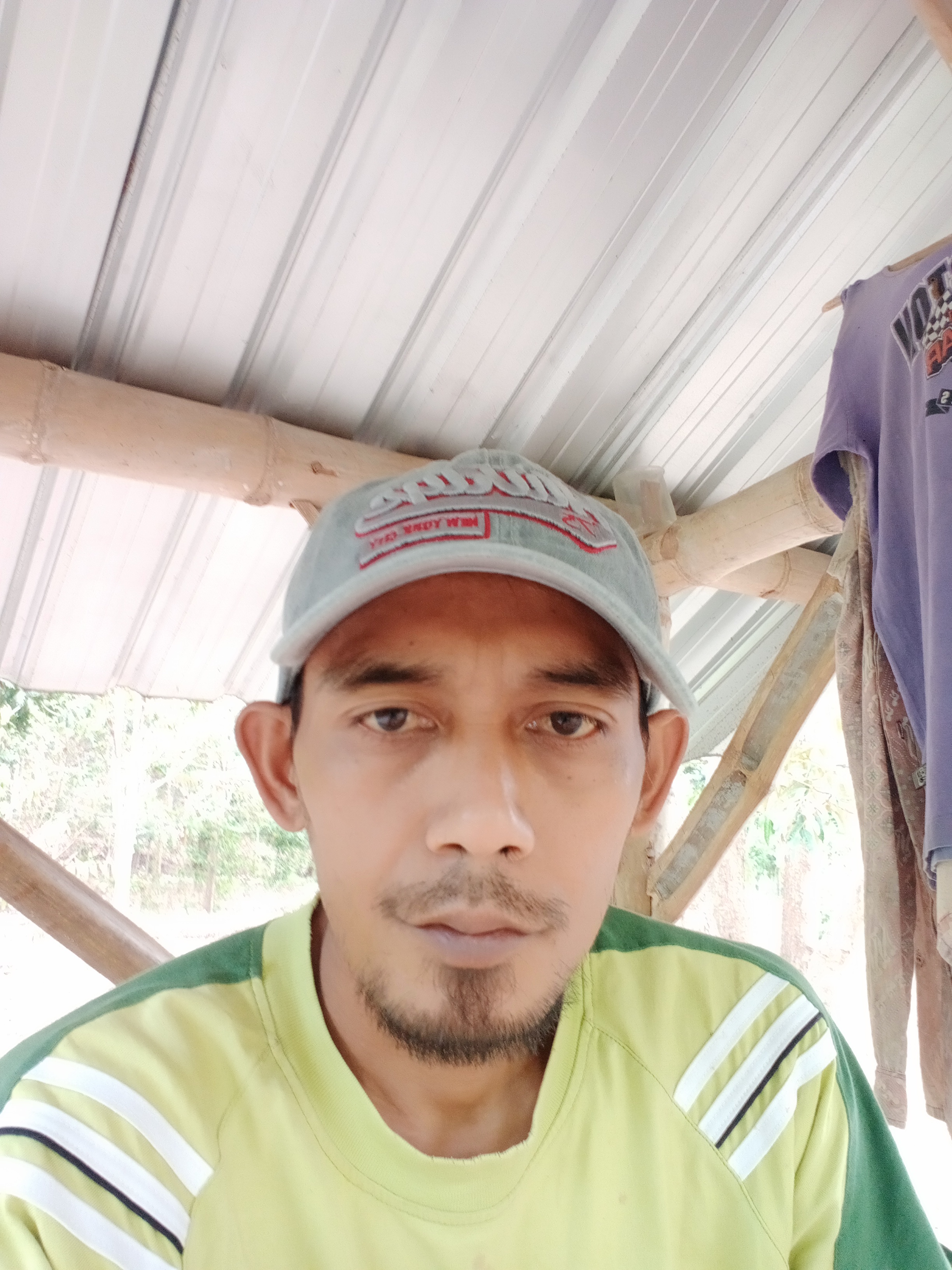 Heni setiawan